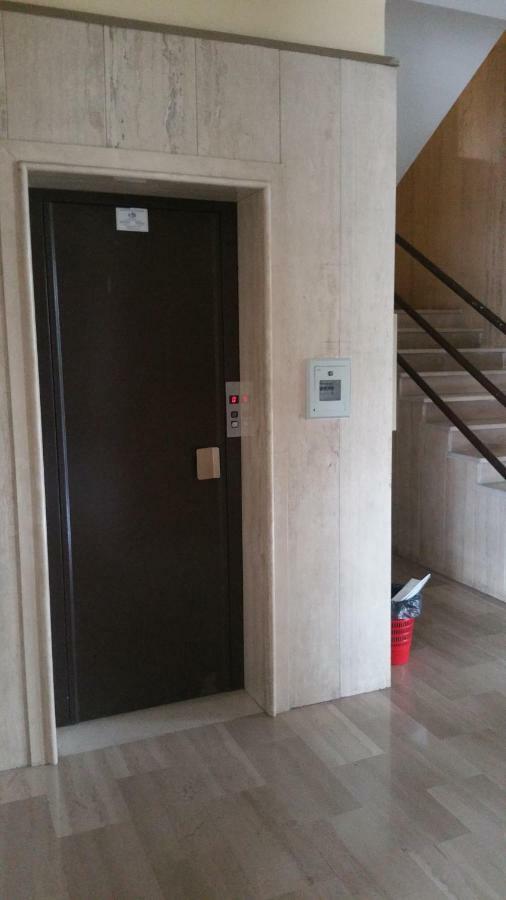 Casa Vacanze Cinecitta'Est Rom Exteriör bild